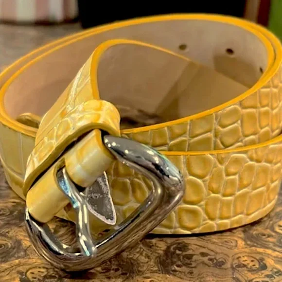 Club Monaco | Accessories | Alligator Embossed Leather  display picture 3